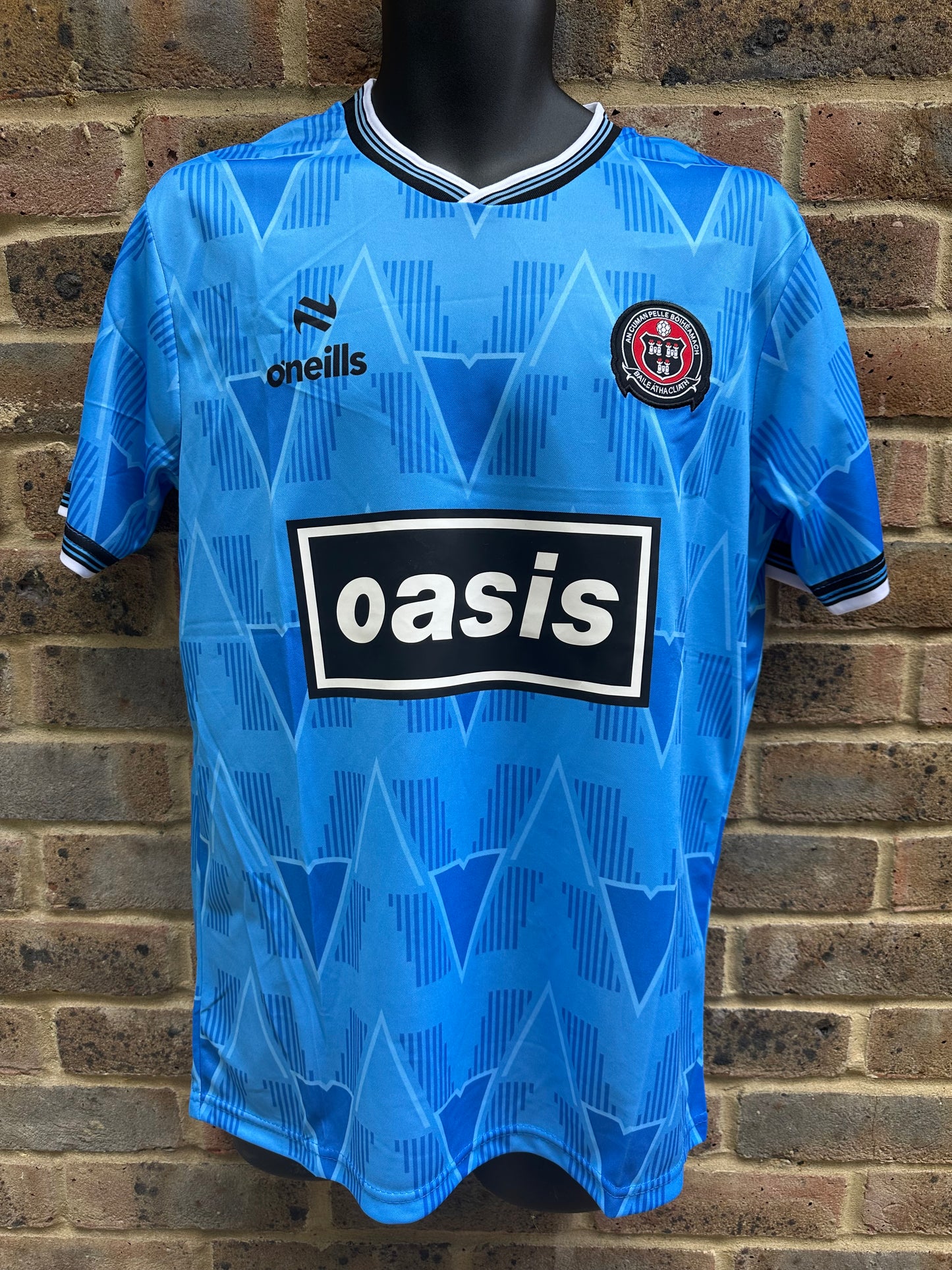 Oasis Concept Football Shirt Memorabilia Canvas