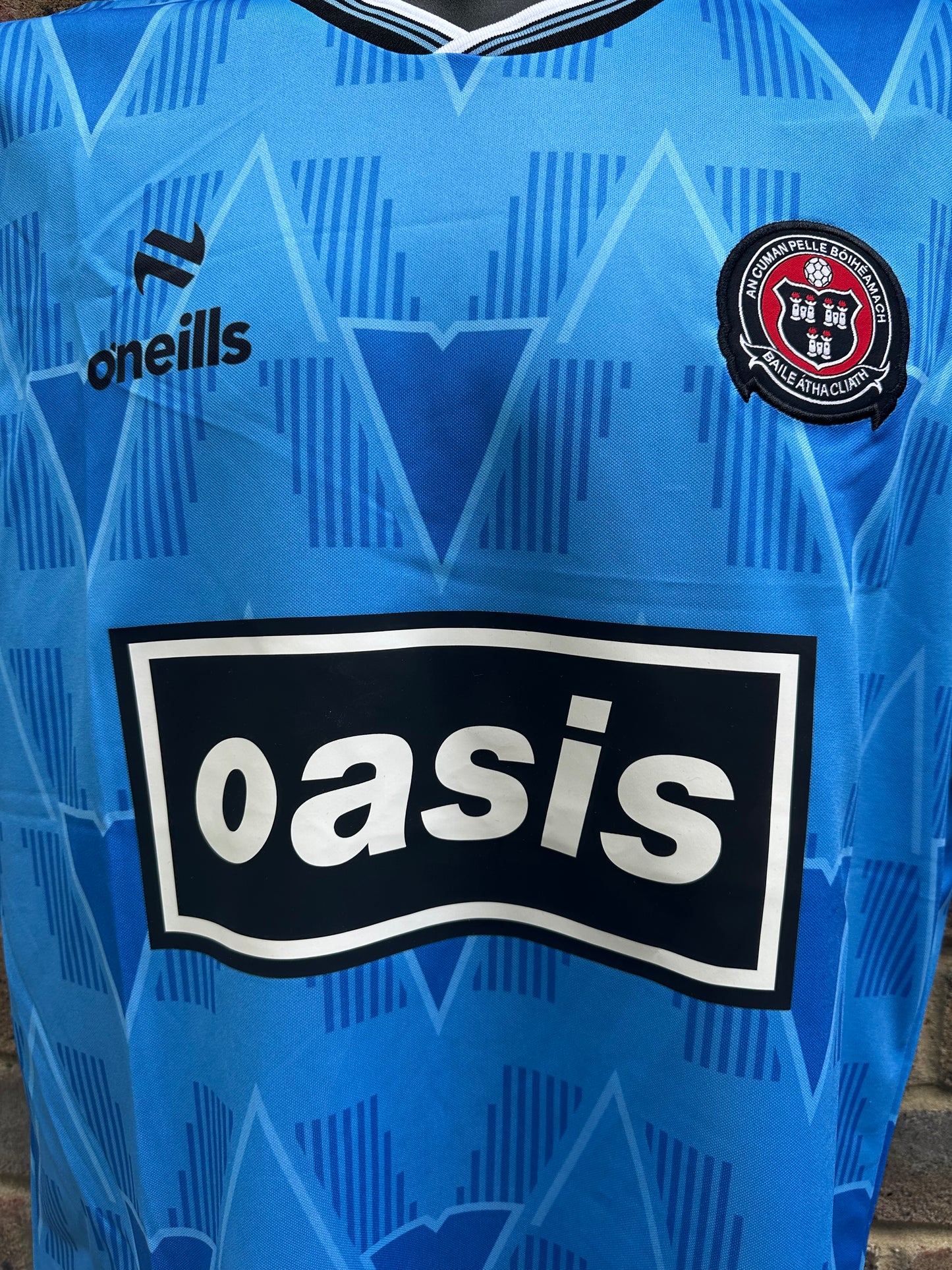 Oasis Concept Football Shirt Memorabilia Canvas